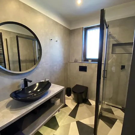 Luxury * קסזטלי